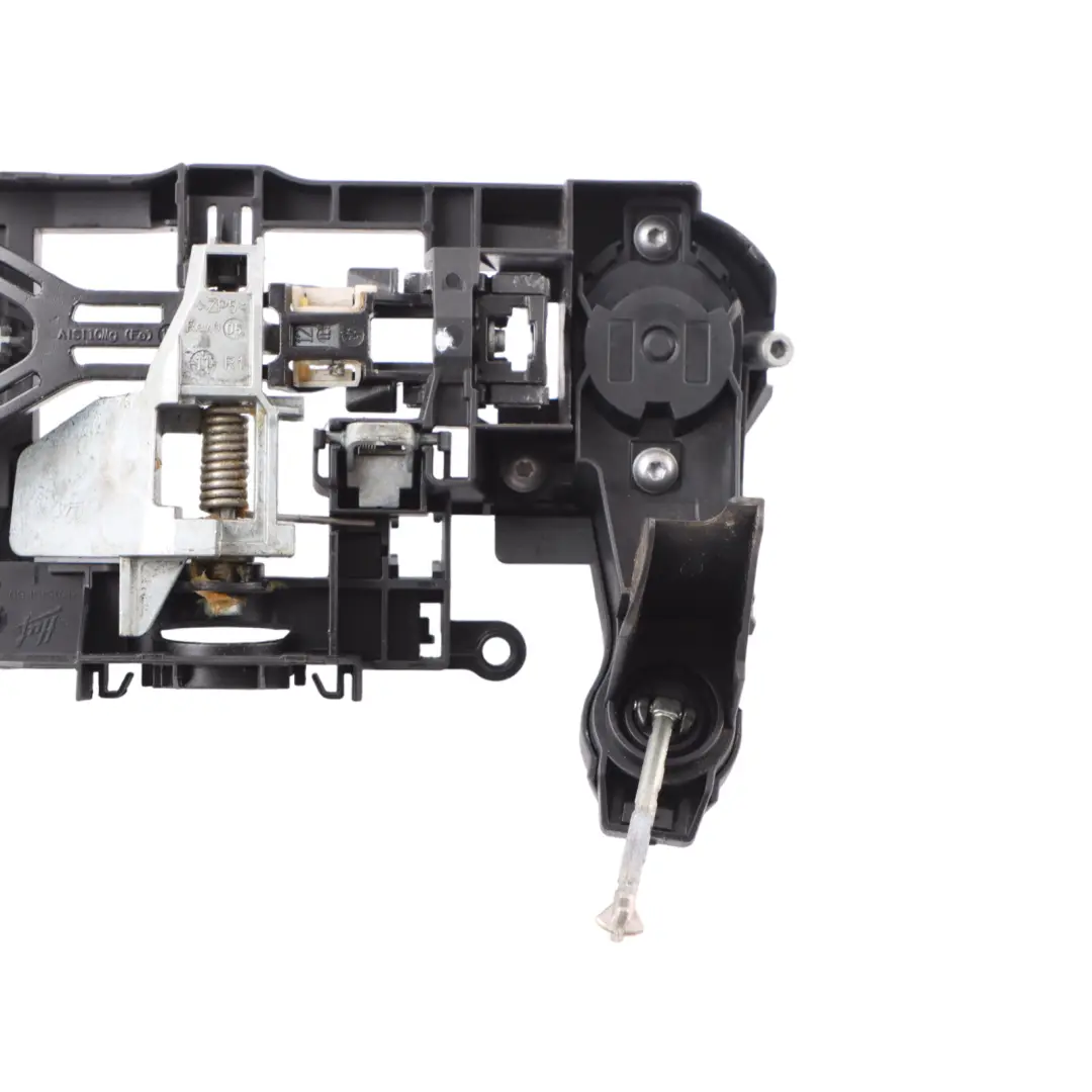 Door Handle Carrier BMW F07 GT Outside Front Right O/S Base With Key to with Part number 7248706 Door Handle Carrier BMW F07 GT Outside Front Right O/S Base With Key - SKU rhd-7248706 - Part number 7248706