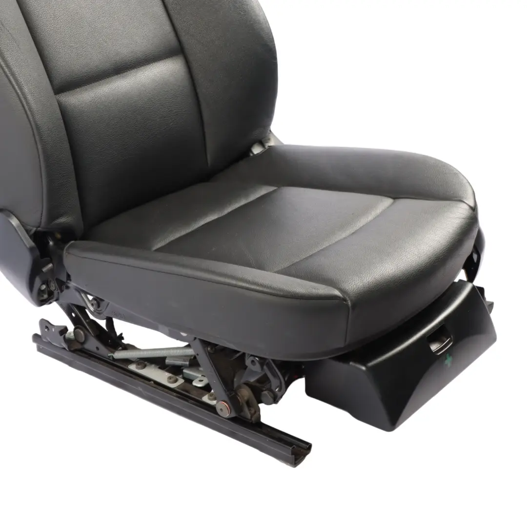 Front Seat Left N/S Electric Interior Leather Dakota Black to BMW E93 Convertible with Part number 7253755 BMW E93 Convertible Front Seat Left N/S Electric Interior Leather Dakota Black - SKU 7253755-1 - Part number 7253755