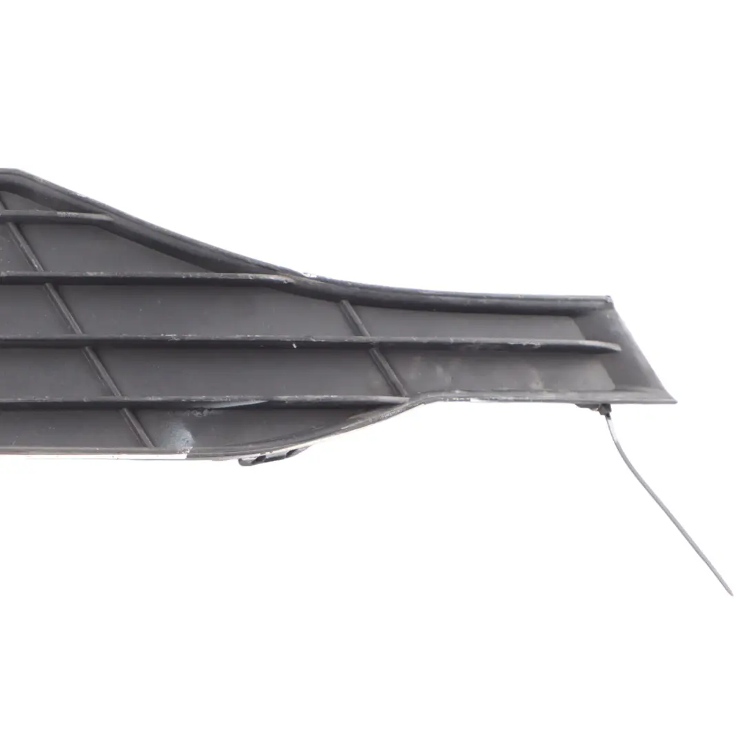 Fog Light Cover BMW F30 F31 Front Bumper Right O/S Grid Grille Trim to with Part number 7255366 Fog Light Cover BMW F30 F31 Front Bumper Right O/S Grid Grille Trim - SKU 7255366-1 - Part number 7255366