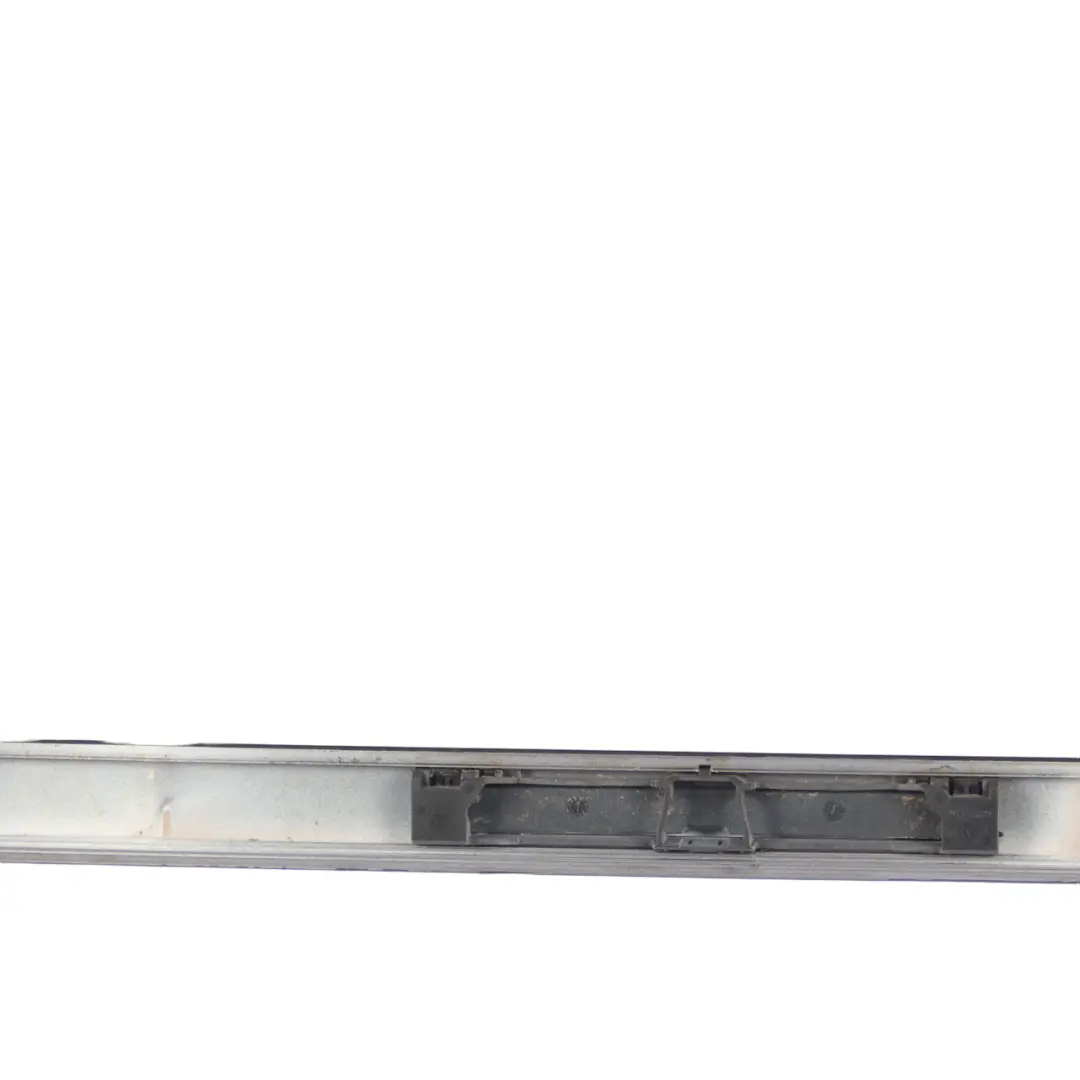 Embellecedor Barandilla Techo Izquierda Moldura Canalón Gris Espacio para BMW F07 GT con número de pieza 7259919 BMW F07 GT Embellecedor Barandilla Techo Izquierda Moldura Canalón Gris Espacio - SKU 7259919-SCG - Número de pieza 7259919