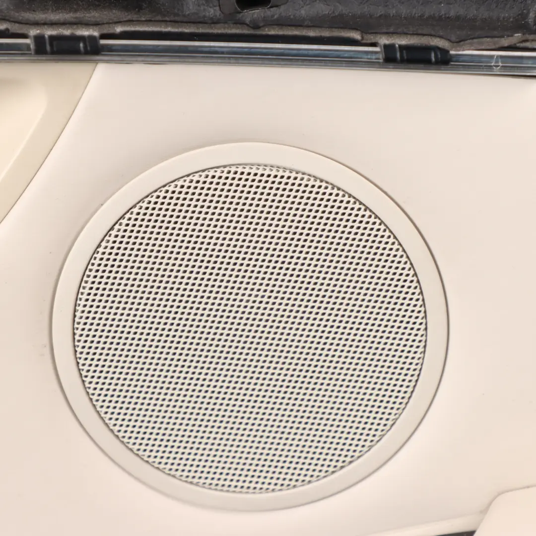 Door Card BMW F07 Front Left N/S Door Lining Trim Leather Ivory White to with Part number 7260631 Door Card BMW F07 Front Left N/S Door Lining Trim Leather Ivory White - SKU 7260631 - Part number 7260631