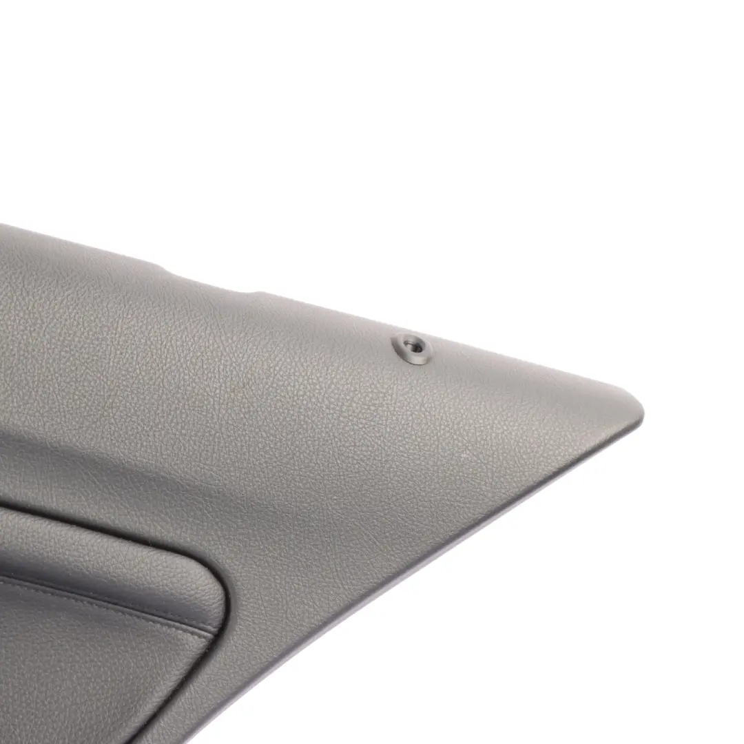 Boczek Tapicerka Drzwi Tył Prawy Skóra Czarna do BMW F20 LCI o numerze 7284028 BMW F20 LCI Boczek Tapicerka Drzwi Tył Prawy Skóra Czarna - SKU 7284028 - Numer Części 7284028