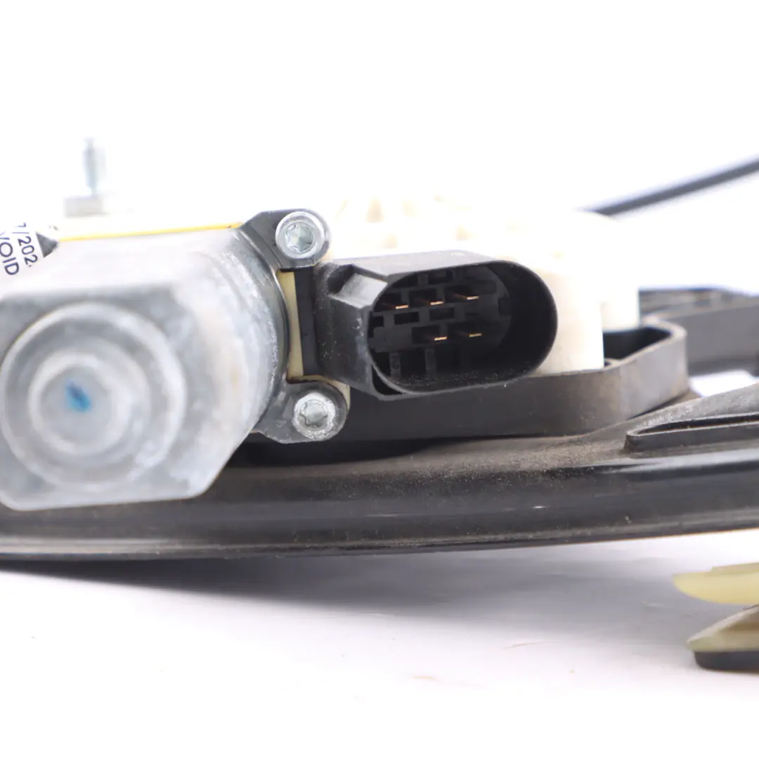 Window Lifter BMW X6 F16 F86 Motor Front Right O/S Regulator to with Part number 7292904 Window Lifter BMW X6 F16 F86 Motor Front Right O/S Regulator - SKU 7292904 - Part number 7292904