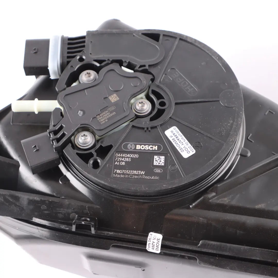 Adblue Additiv Tank Vorratsbehälter für BMW F20 mit Teilenummer 7294283 BMW F20 Adblue Additiv Tank Vorratsbehälter - SKU 7294283 - Teilenummer 7294283