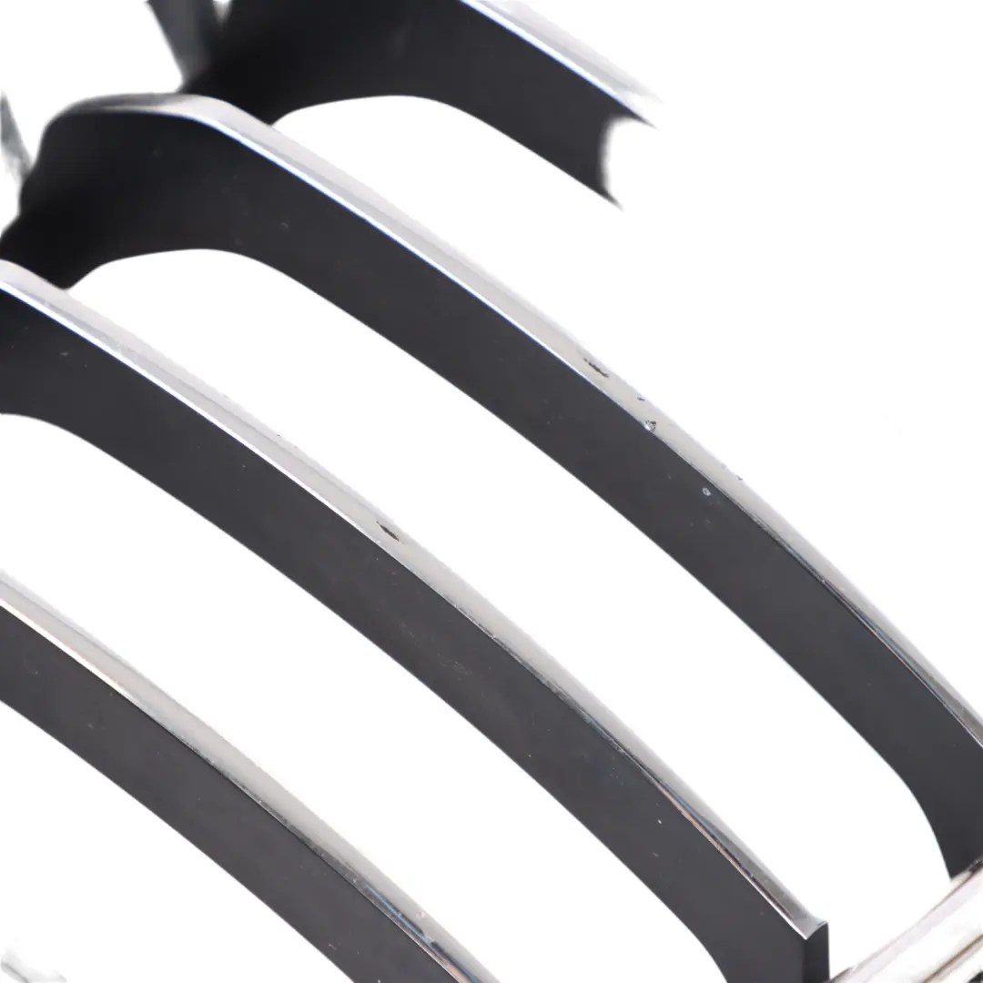 Kühlergrill BMW F34 Gran Turismo Vorne Gitter Niere Rechts Chrom/Schwarz für mit Teilenummer 7294804 Kühlergrill BMW F34 Gran Turismo Vorne Gitter Niere Rechts Chrom/Schwarz - SKU 7294804 - Teilenummer 7294804