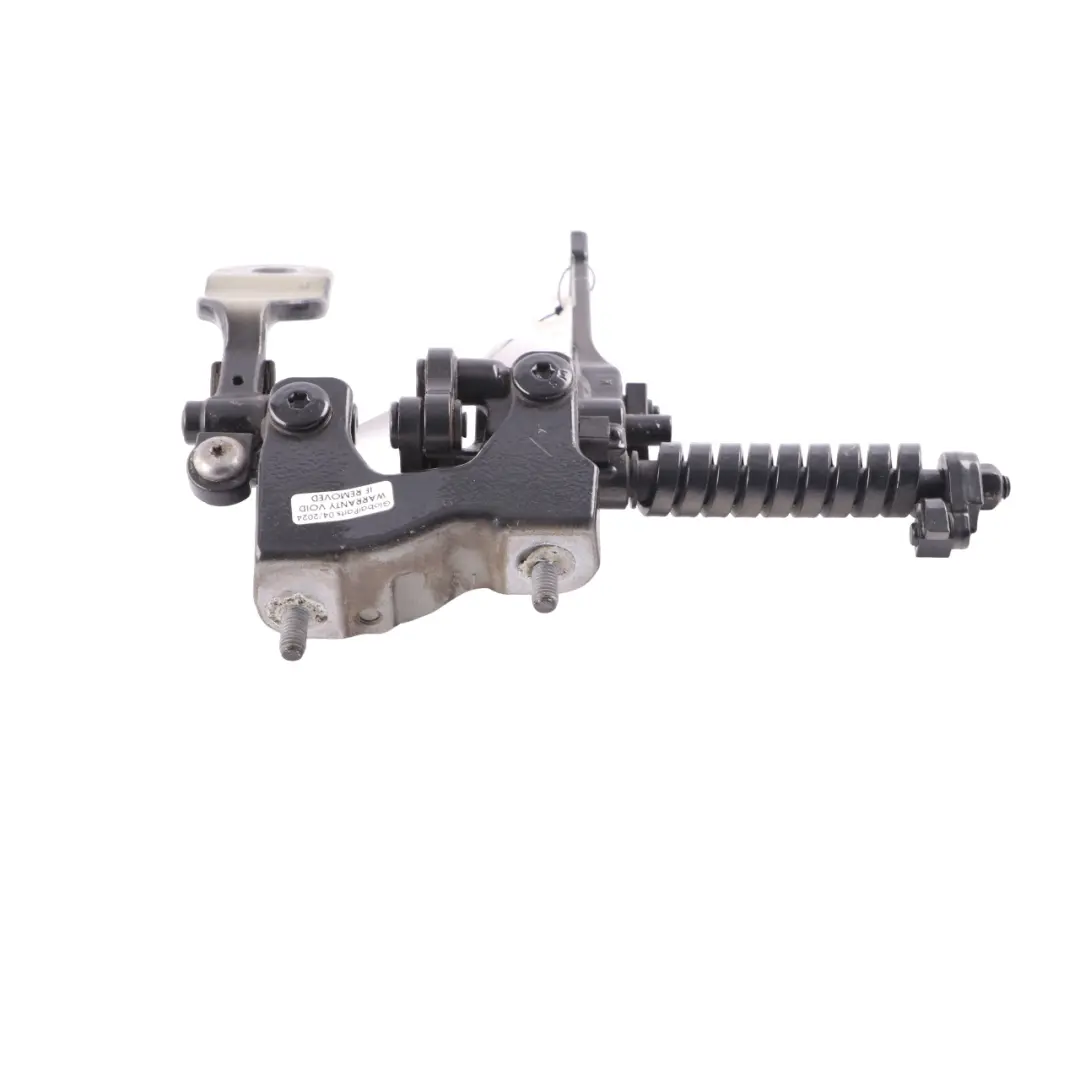 Bisagra Maletero Trasera Izquierda Negro Zafiro Metalizado 7263157 para BMW F31 con número de pieza 7298069 BMW F31 Bisagra Maletero Trasera Izquierda Negro Zafiro Metalizado 7263157 - SKU 7298069-BS1 - Número de pieza 7298069