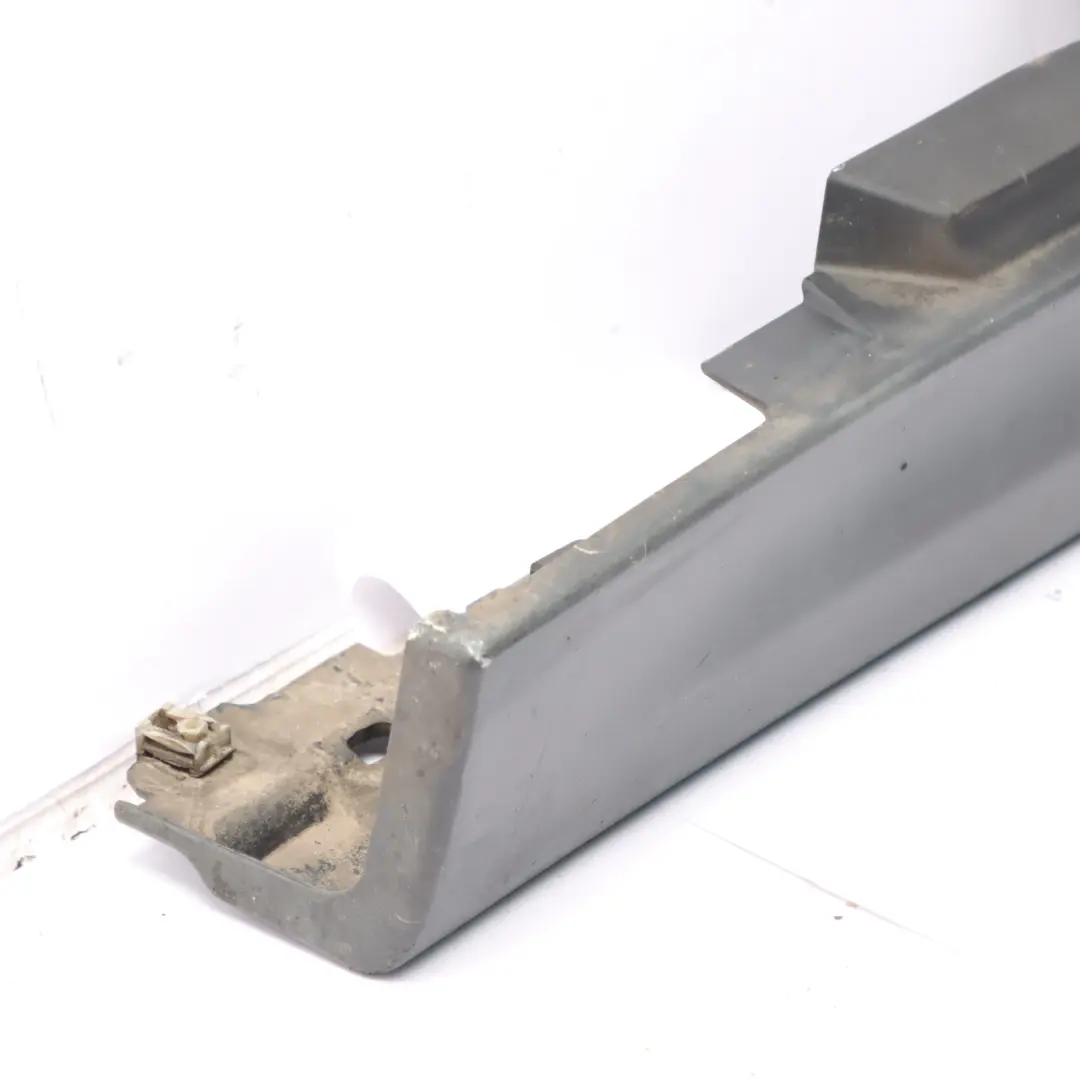 Nakładka listwa progowa próg lewy do MINI Cooper F56 o numerze 7300817 MINI Cooper F56 Nakładka listwa progowa próg lewy - SKU 7300817 - Numer Części 7300817