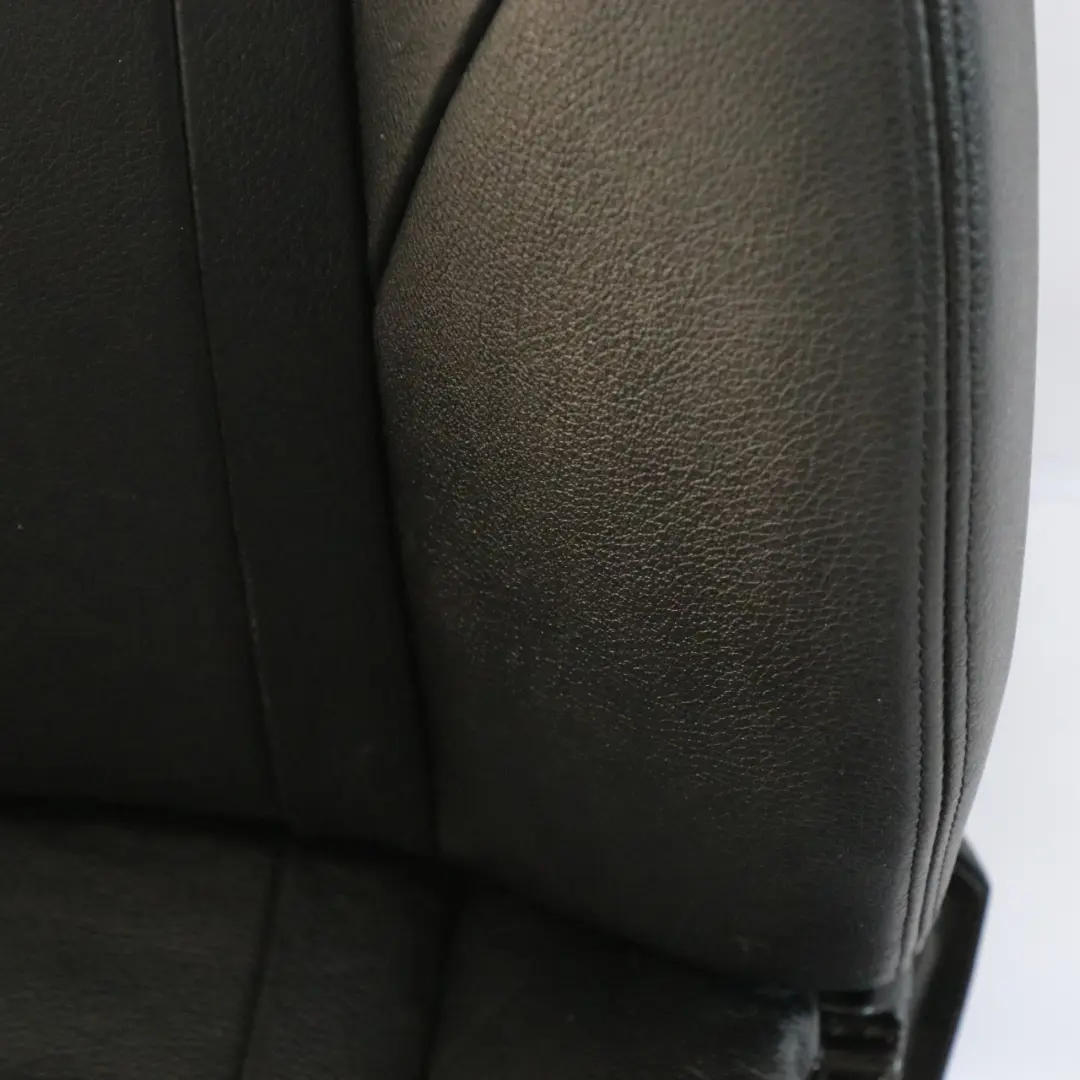 Fotel Lewy Przód Skóra Dakota Czarna Grzany do BMW F30 o numerze 7303719 BMW F30 Fotel Lewy Przód Skóra Dakota Czarna Grzany - SKU 7303719-2 - Numer Części 7303719