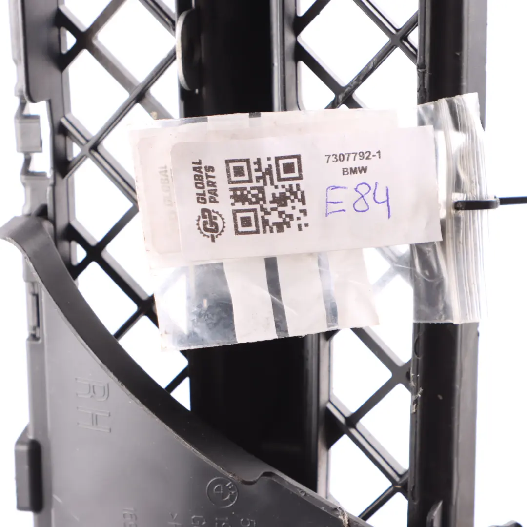 Bmw X1 E84 Pare-chocs avant inférieur Moulage central de la calandre - SKU 7307792-1 - Numéro de pièce 7307792
