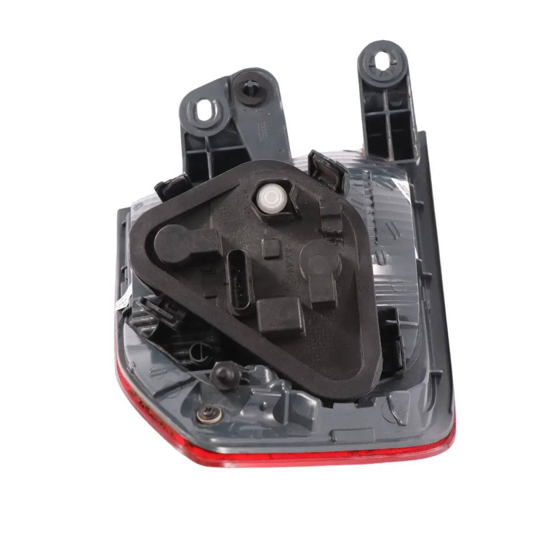 Rear Light BMW F30 F80 M3 In The Side Panel Right O/S 7372784 7259894 - SKU 7312846-2 - Part number 7312846