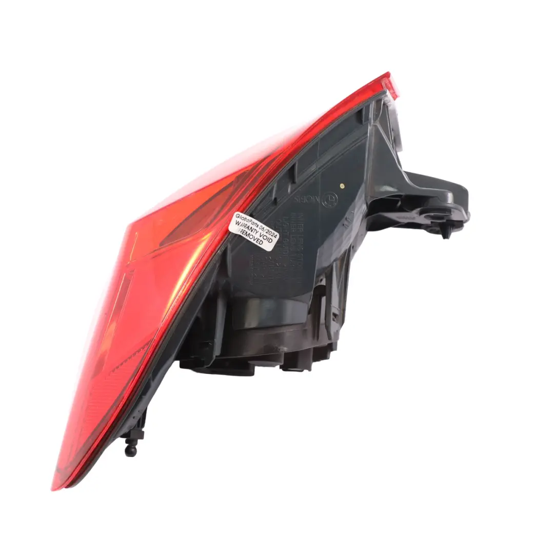 Rear Light BMW F30 F80 M3 In The Side Panel Right O/S 7372784 7259894 - SKU 7312846-2 - Part number 7312846