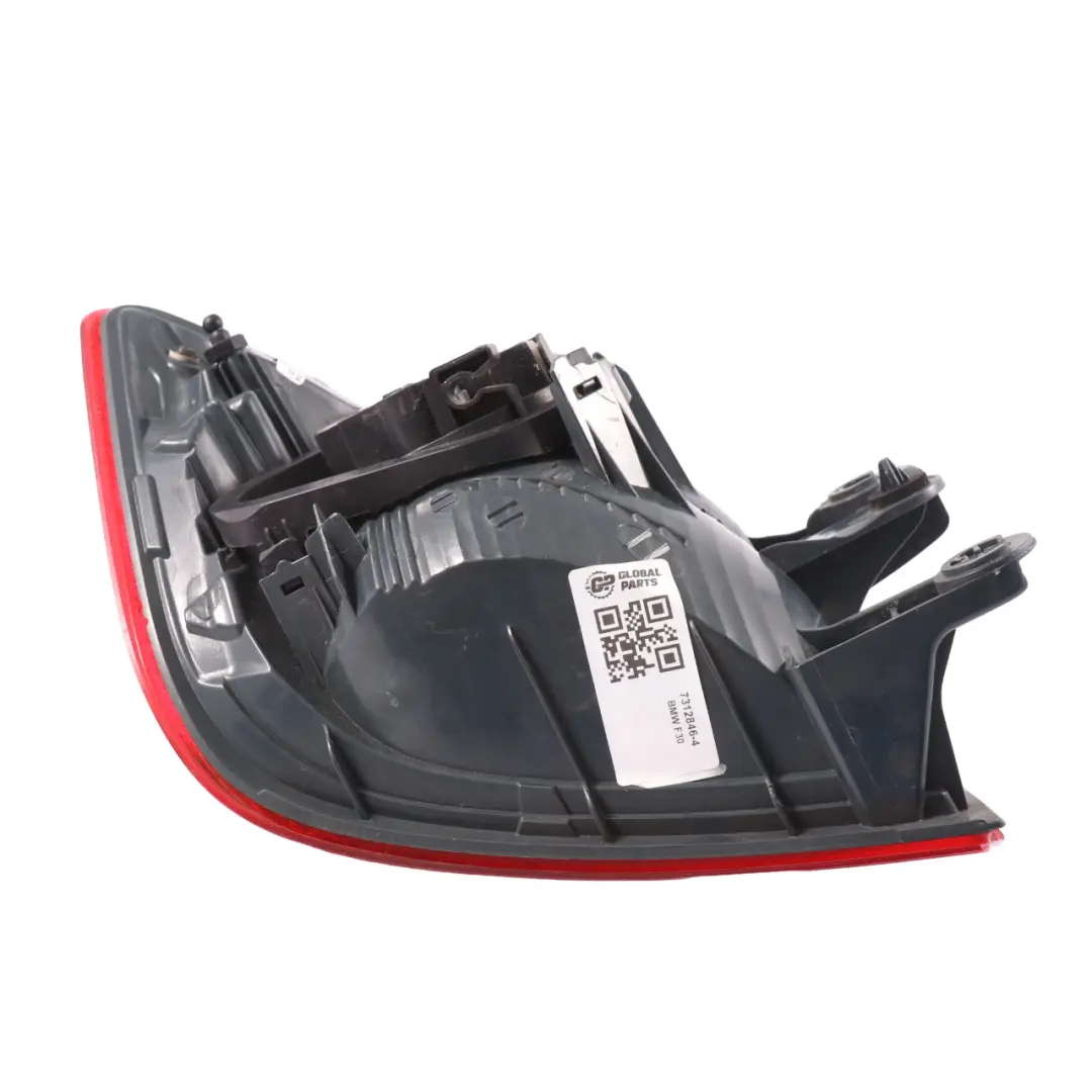 Rear Light BMW F30 F80 M3 In The Side Panel Right O/S Taillight 7372784 7259894 - SKU 7312846-4 - Part number 7312846