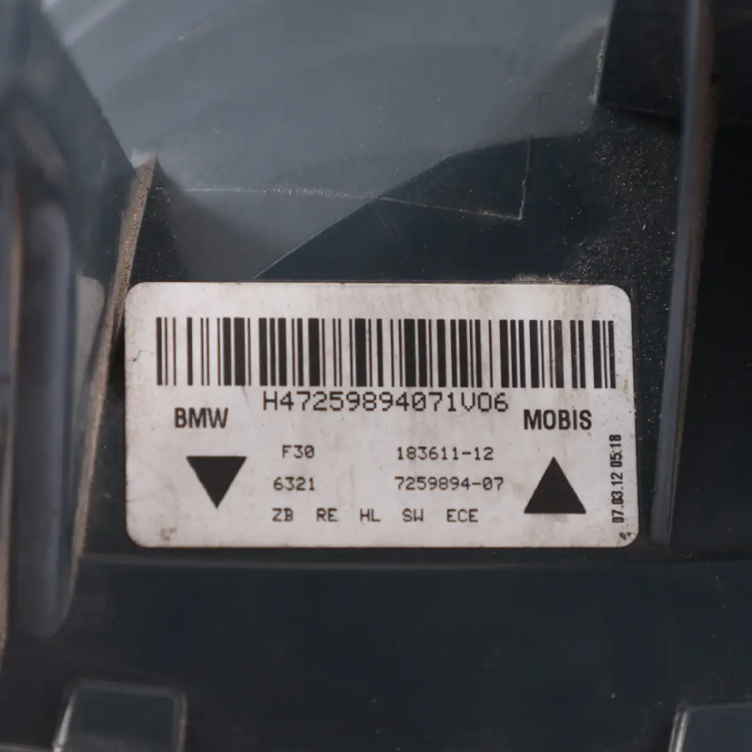 BMW F30 F80 M3 Tylna Lampa Prawa Panelu Bocznego 7372784 7259894 - SKU 7312846-4 - Numer Części 7312846