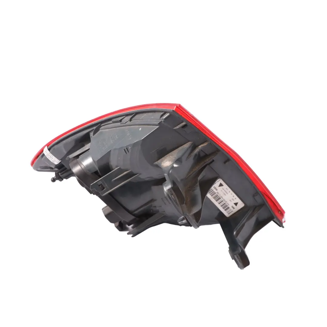  Feu Arrière BMW F30 F80 M3 Dans le Panneau Latéral Droit Feu 7372784 7259894 - SKU 7312846-4 - Numéro de pièce 7312846