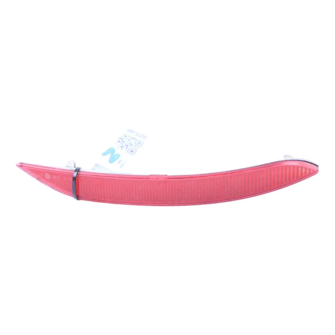 parachoques trasero reflector de luz derecha para BMW E84 con número de pieza 7314884 BMW E84 parachoques trasero reflector de luz derecha - SKU 7314884 - Número de pieza 7314884