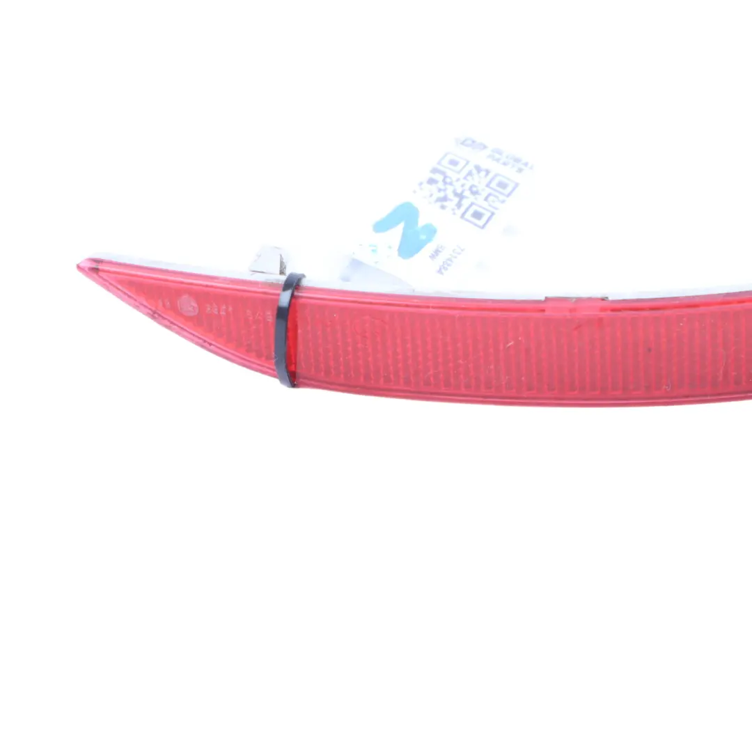 parachoques trasero reflector de luz derecha para BMW E84 con número de pieza 7314884 BMW E84 parachoques trasero reflector de luz derecha - SKU 7314884 - Número de pieza 7314884