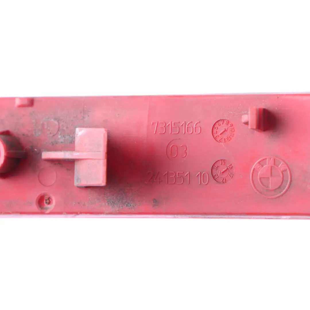 Lamp Reflector Rear Right O/S Bumper Trim Reflection Red to BMW F34 GT with Part number 7315166 BMW F34 GT Lamp Reflector Rear Right O/S Bumper Trim Reflection Red - SKU 7315166 - Part number 7315166