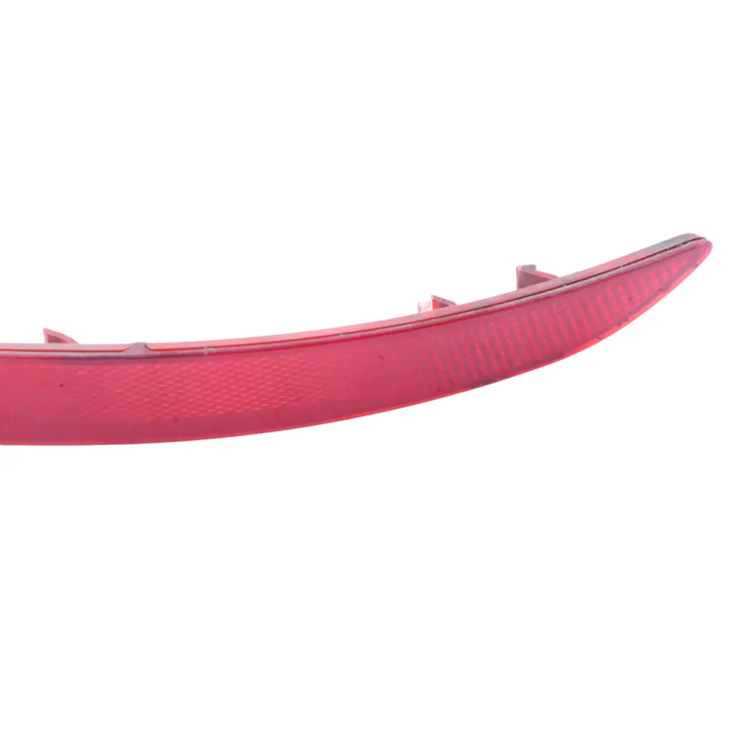 Lamp Reflector Rear Right O/S Bumper Trim Reflection Red to BMW F34 GT with Part number 7315166 BMW F34 GT Lamp Reflector Rear Right O/S Bumper Trim Reflection Red - SKU 7315166 - Part number 7315166