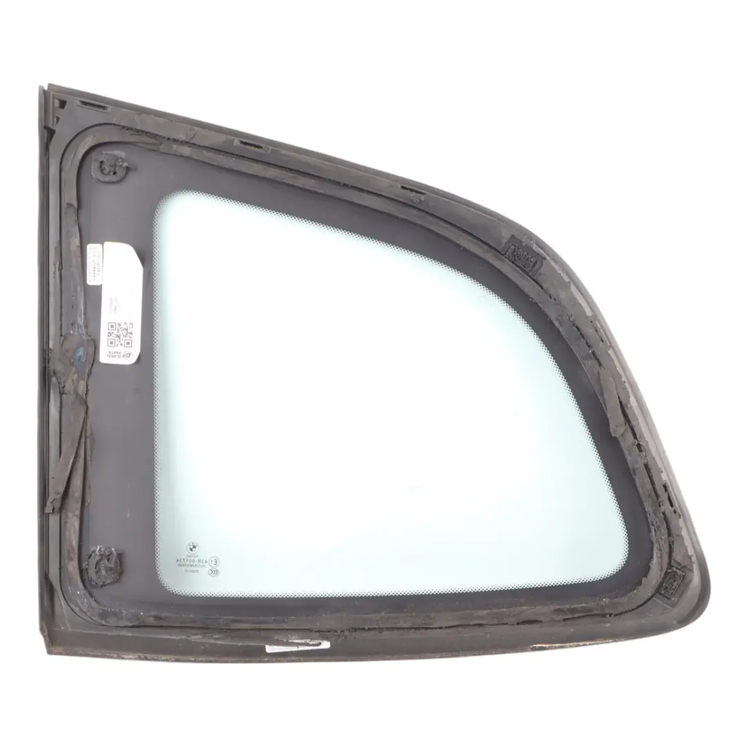 Finestra Laterale BMW F46 Gran Tourer Posteriore Destra Vetro Fisso AS2 per con numero di parte 7316824 Finestra Laterale BMW F46 Gran Tourer Posteriore Destra Vetro Fisso AS2 - SKU 7316824 - Numero di parte 7316824