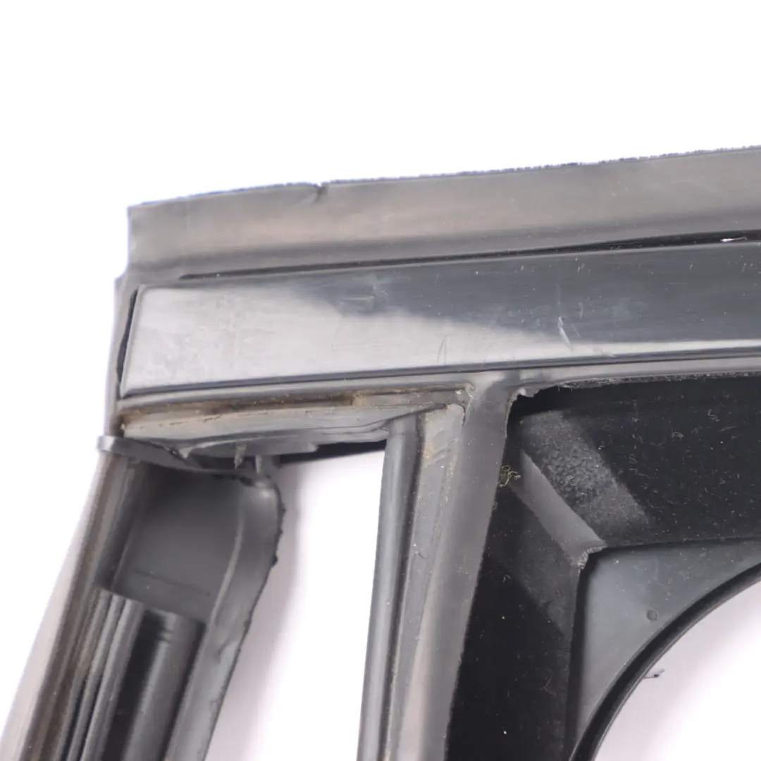 BMW X6 F16 F86 Garniture De Vitre Arrière Gauche Moulure D'Étanchéité - SKU 7317813 - Numéro de pièce 7317813