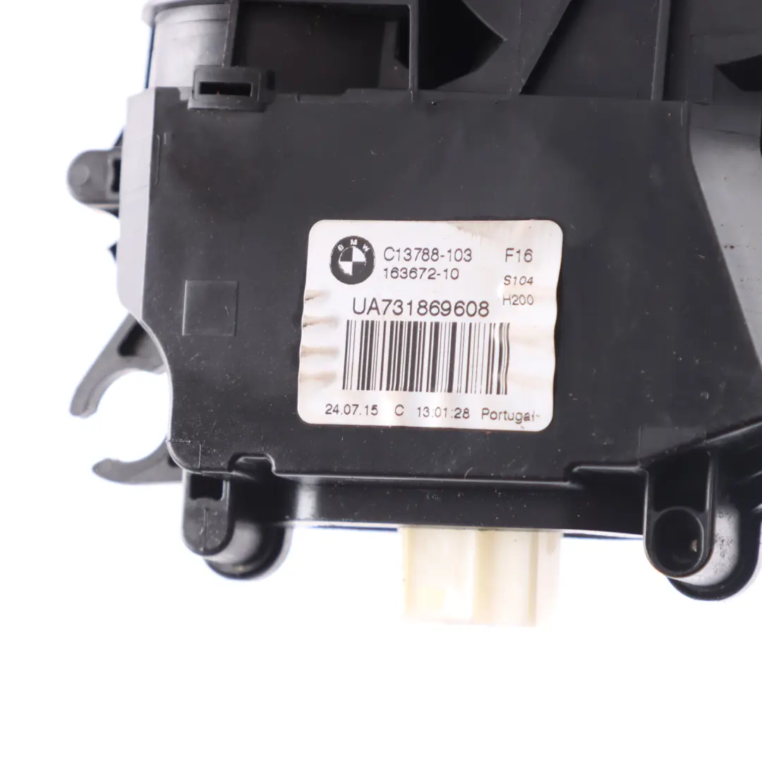 Zamek Siłownik Zatrzask Dociąg Klapy Bagażnika Tył do BMW X6 F16 F86 o numerze 7318696 BMW X6 F16 F86 Zamek Siłownik Zatrzask Dociąg Klapy Bagażnika Tył - SKU 7318696 - Numer Części 7318696