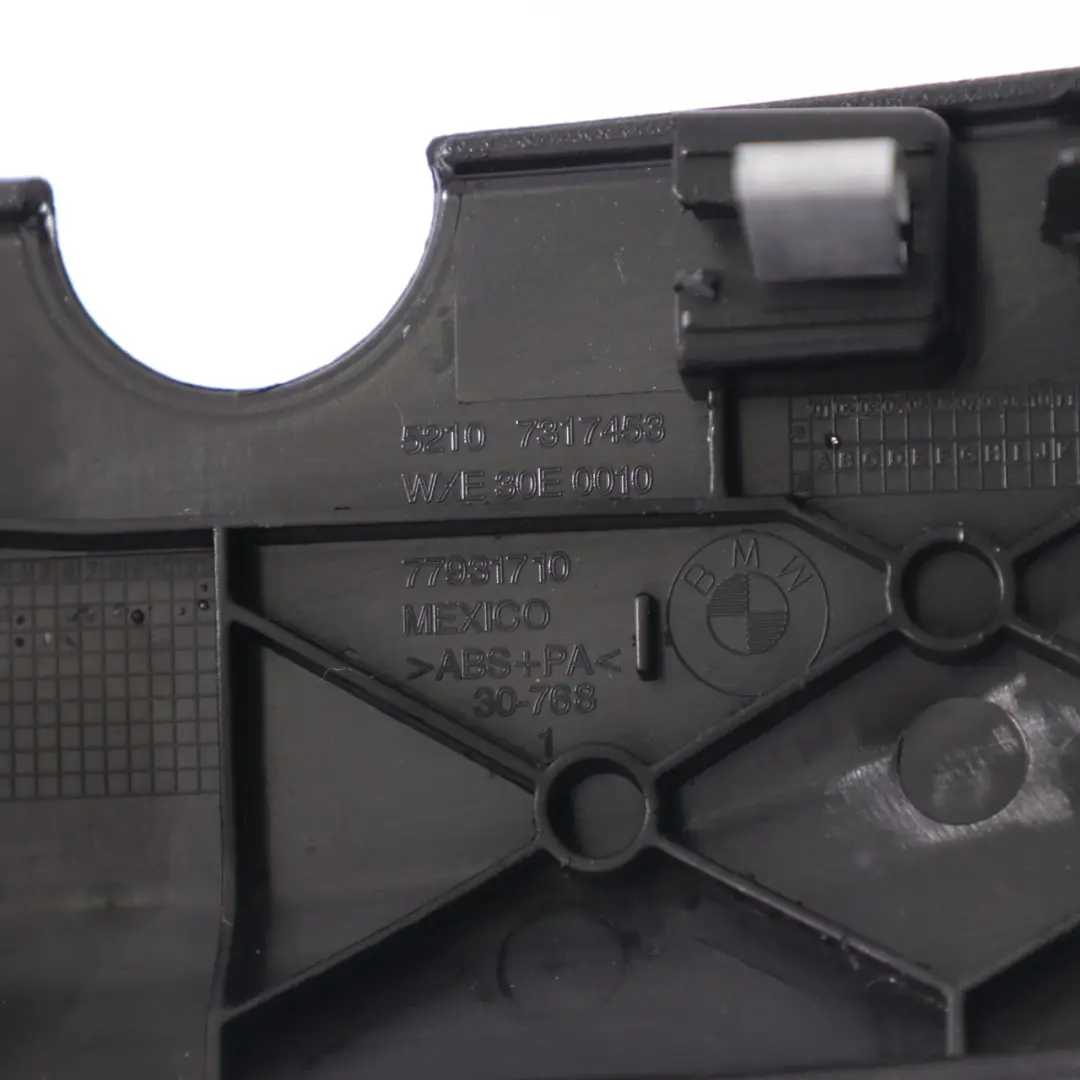 Funda Asiento Delantero BMW F10 G30 G31 Recubrimiento Izquierdo Derecho 7317453 para con número de pieza 7319003 Funda Asiento Delantero BMW F10 G30 G31 Recubrimiento Izquierdo Derecho 7317453 - SKU 7319003 - Número de pieza 7319003