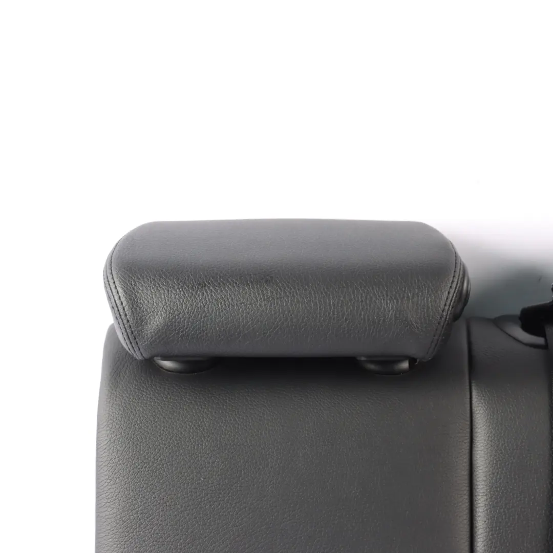 Asiento Trasero Izquierdo Respaldo Cubre Asiento Cuero Negro Dakota para BMW F21 con número de pieza 7320074 BMW F21 Asiento Trasero Izquierdo Respaldo Cubre Asiento Cuero Negro Dakota - SKU 7320074 - Número de pieza 7320074