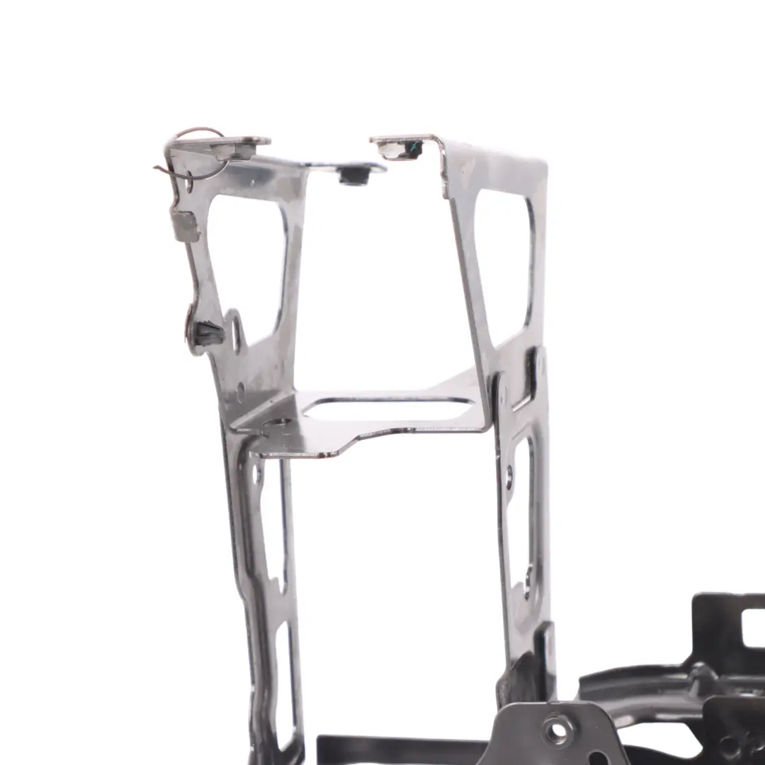 staffa faro anteriore destro supporto supporto per BMW F34 GT con numero di parte 7320386 BMW F34 GT staffa faro anteriore destro supporto supporto - SKU 7320386 - Numero di parte 7320386