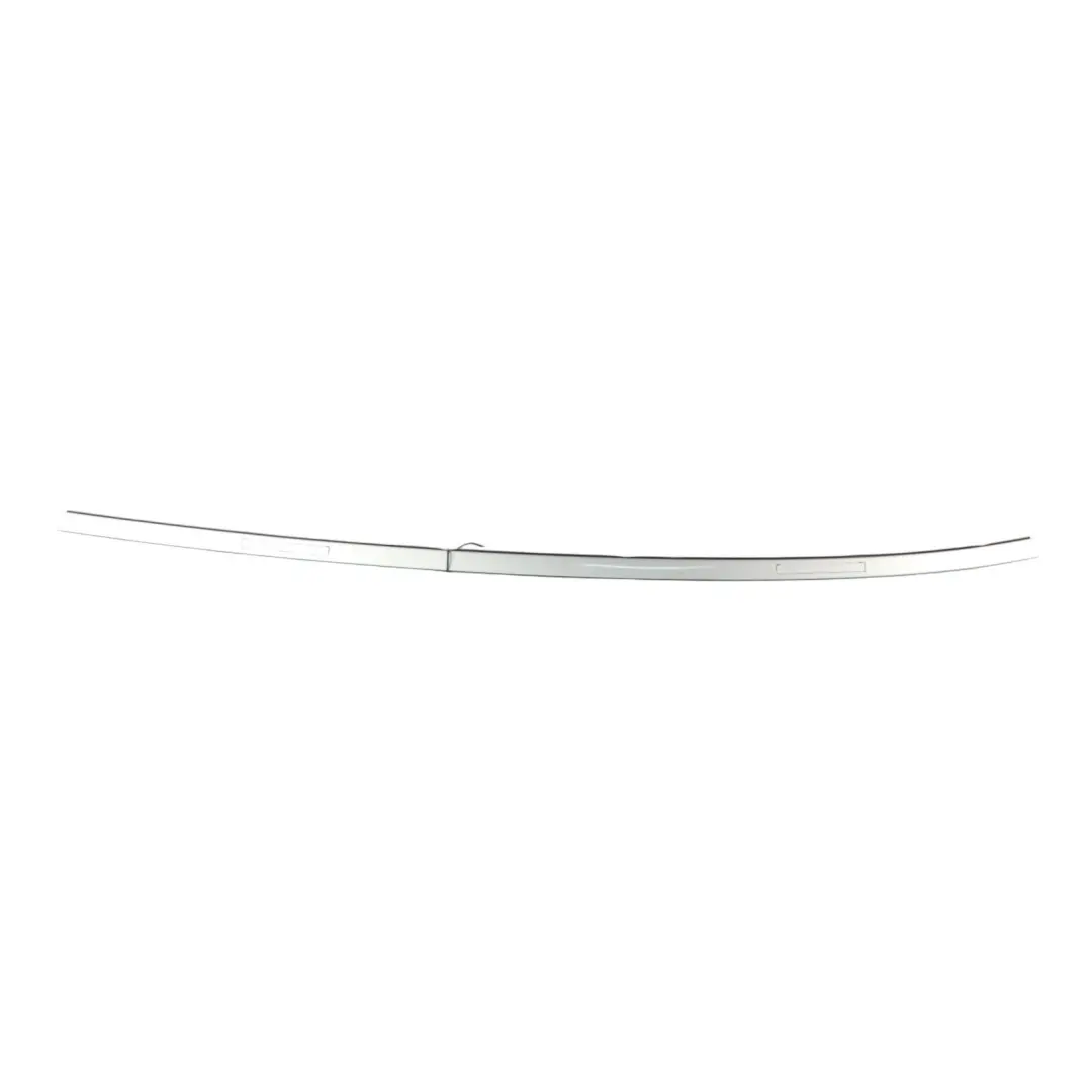 BMW F32 Moldura Baca Izquierda Glacier Silver Metallic - A83 7322493 - SKU 7341892-GSB - Número de pieza 7341892