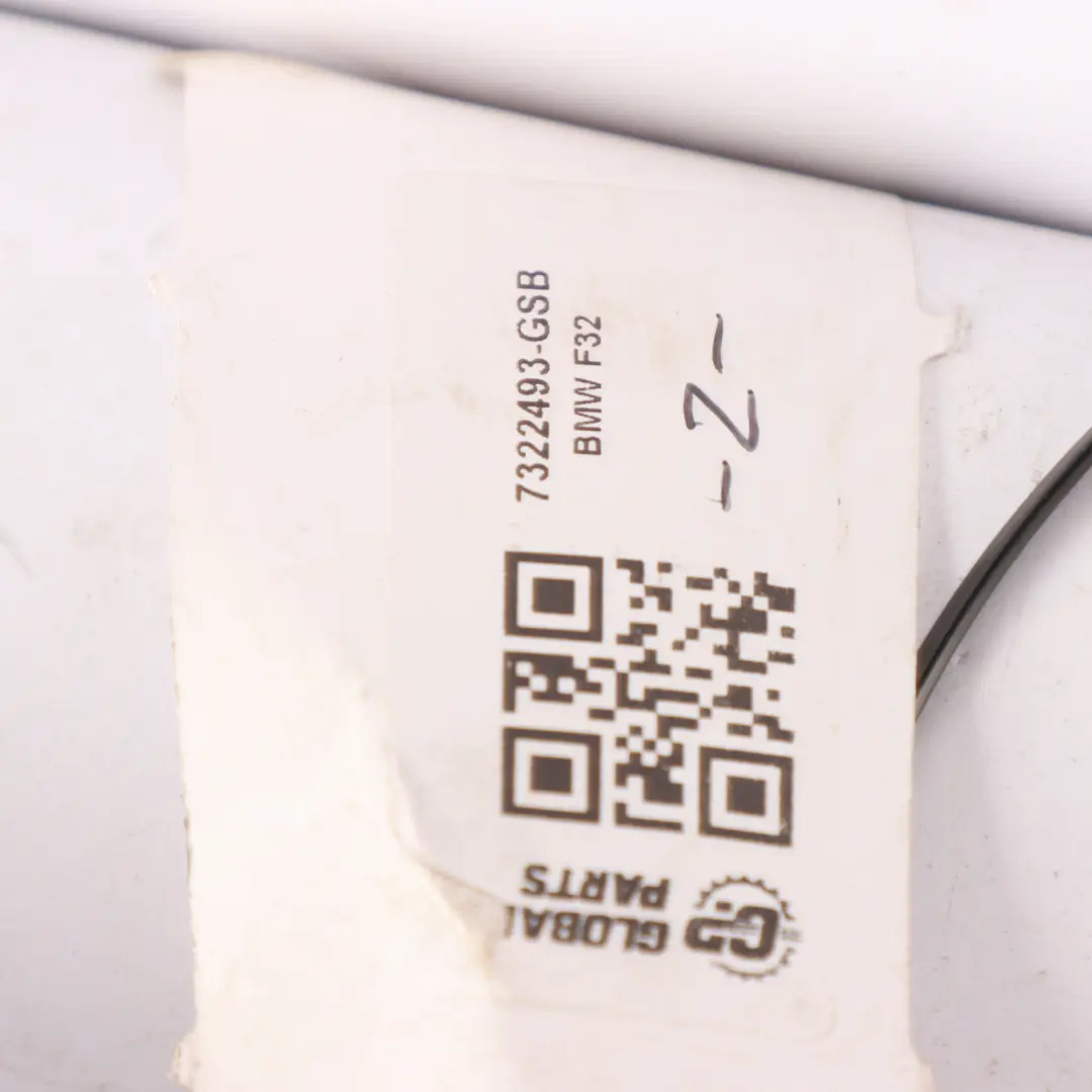 BMW F32 Moldura Baca Izquierda Glacier Silver Metallic - A83 7322493 - SKU 7341892-GSB - Número de pieza 7341892