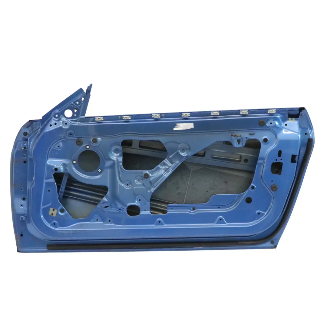 Tür vorne BMW F32 F33 F82 F83 M4 Rechts Estorilblau Blau Metallic - B45 für mit Teilenummer 7327346 Tür vorne BMW F32 F33 F82 F83 M4 Rechts Estorilblau Blau Metallic - B45 - SKU 7327346-EB1 - Teilenummer 7327346