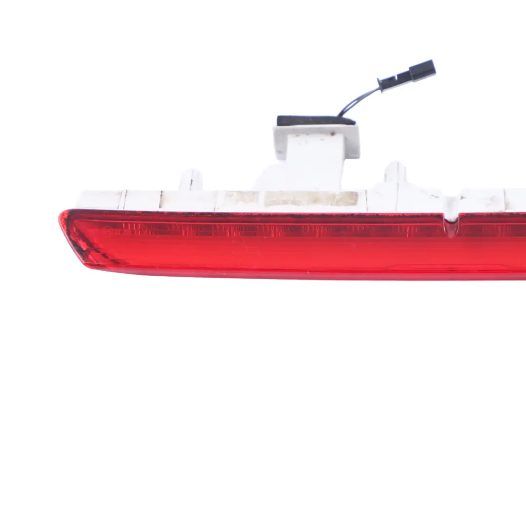 Trzecie Światło Stopu Lampka Tylne do BMW F46 Gran Tourer o numerze 7328149 BMW F46 Gran Tourer Trzecie Światło Stopu Lampka Tylne - SKU 7328149 - Numer Części 7328149