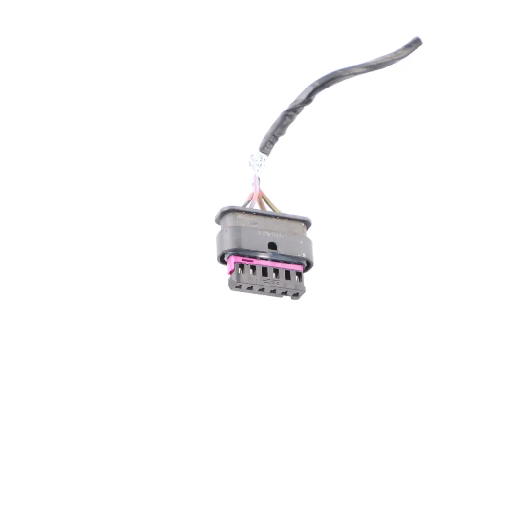 BMW F46 Outer Rear Left N/S Lamp Side Panel Light Plug Wiring - SKU 7330473-2 - Part number 7330473