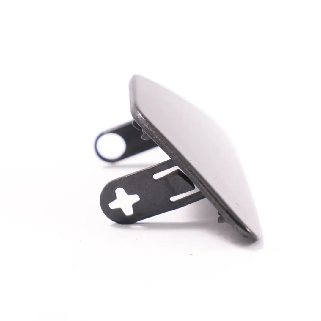 Zaślepka Zderzaka Przód Lewa Czarny Szafir - 475 do BMW F10 F11 LCI o numerze 7332683 BMW F10 F11 LCI Zaślepka Zderzaka Przód Lewa Czarny Szafir - 475 - SKU 7332683-BS - Numer Części 7332683