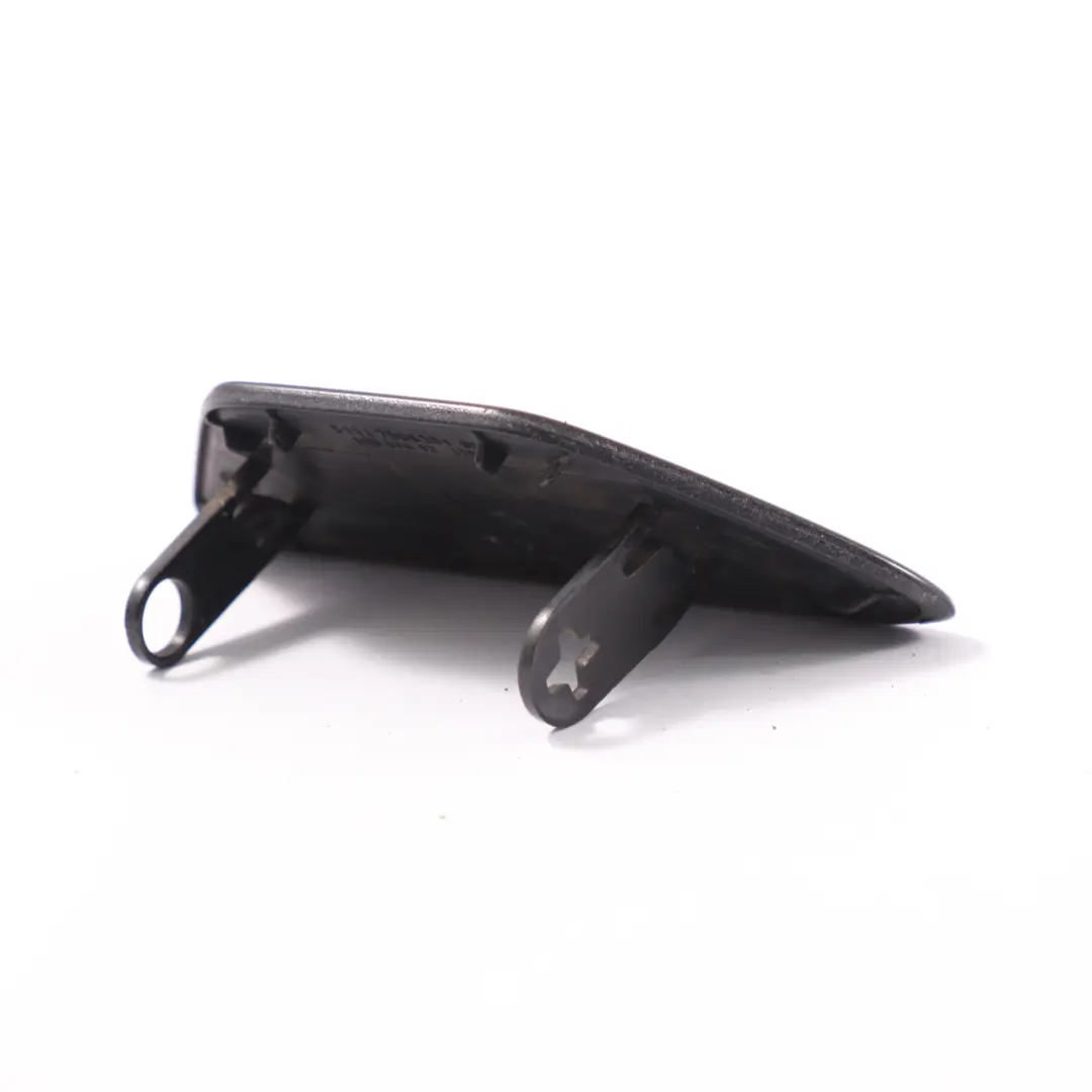 Cache lave-glace BMW F10 F11 LCI Pare-chocs avant gauche Noir Saphir - 475 pour à propos du numéro de pièce 7332683 Cache lave-glace BMW F10 F11 LCI Pare-chocs avant gauche Noir Saphir - 475 - SKU 7332683-BS - Numéro de pièce 7332683