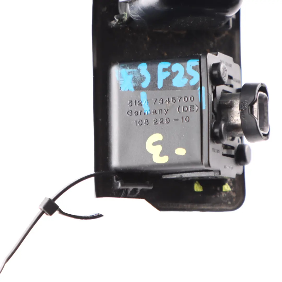 BMW F22 F30 LCI X3 F25 Kamera Cofania Uchwyt Przycisk Tył - SKU 7345700-3 - Numer Części 7345700