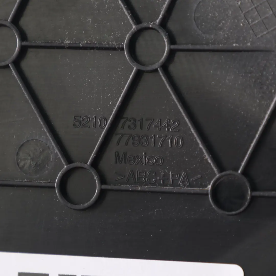 Housse avant BMW X5 F15 X6 F16 Habillage garniture intérieure droite 7317442 pour à propos du numéro de pièce 7348367 Housse avant BMW X5 F15 X6 F16 Habillage garniture intérieure droite 7317442 - SKU 7348368 - Numéro de pièce 7348367