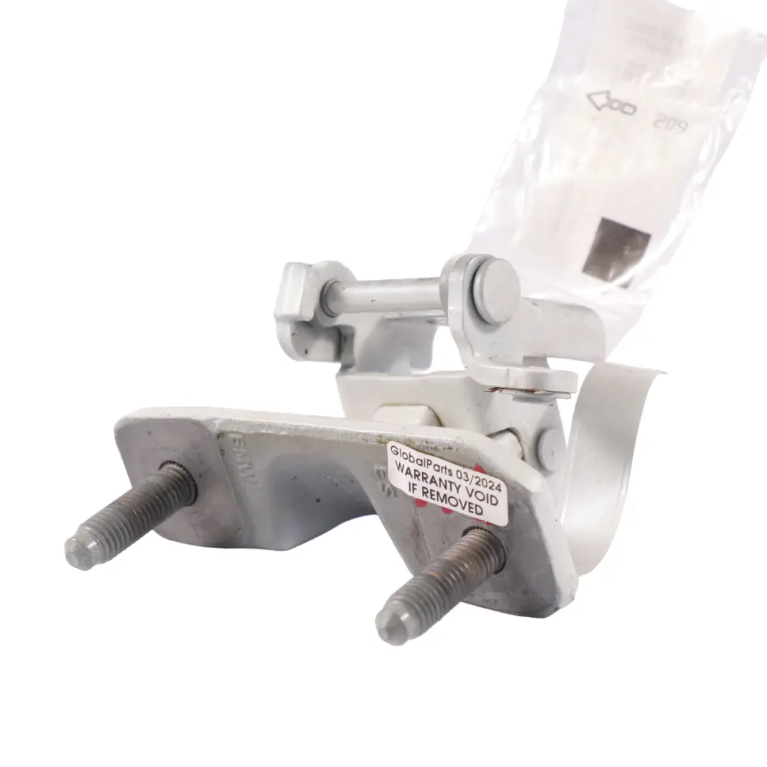 Charnière BMW F46 Charnière coffre droite blanc minéral métallisé - A96 pour à propos du numéro de pièce 7349450 Charnière BMW F46 Charnière coffre droite blanc minéral métallisé - A96 - SKU 7349450-MW - Numéro de pièce 7349450