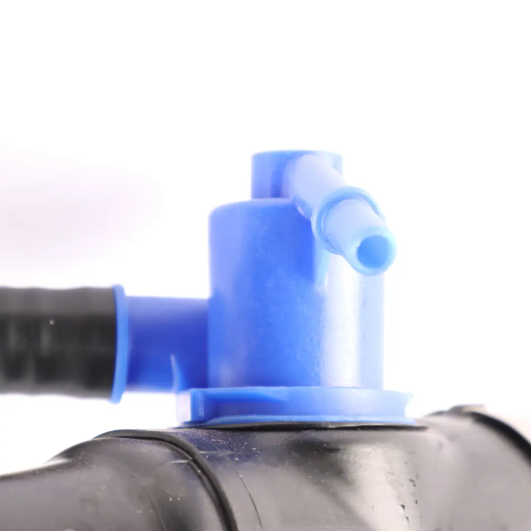 Filler Neck Pipe Hose Line to BMW G30 Fuel Tank with Part number 7361453 BMW G30 Fuel Tank Filler Neck Pipe Hose Line - SKU 7361453 - Part number 7361453