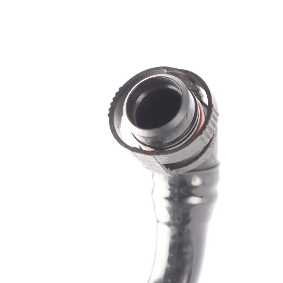 Breath Vent Hose Line Pipe to BMW G30 with Part number 7361560 BMW G30 Breath Vent Hose Line Pipe - SKU 7361560 - Part number 7361560