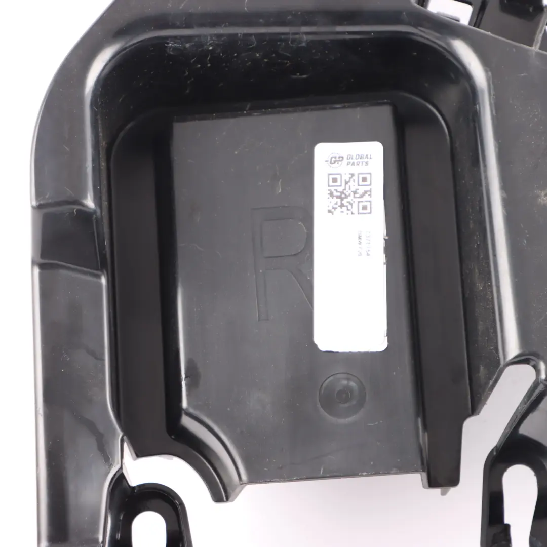 Parachoques Trasero Soporte Guía Soporte Derecho O/S para BMW F20 F21 LCI con número de pieza 7371754 BMW F20 F21 LCI Parachoques Trasero Soporte Guía Soporte Derecho O/S - SKU 7371754 - Número de pieza 7371754