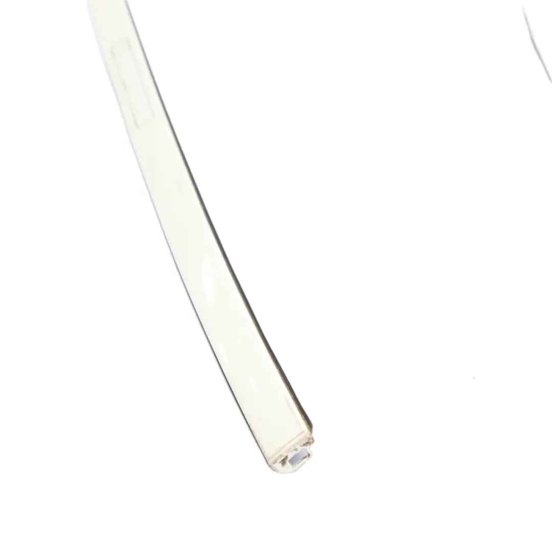 BMW F36 Techo Moldura Derecha O / S Railing Trim Strip Alpinweiss 300 - SKU 7372800-AW - Número de pieza 7372800