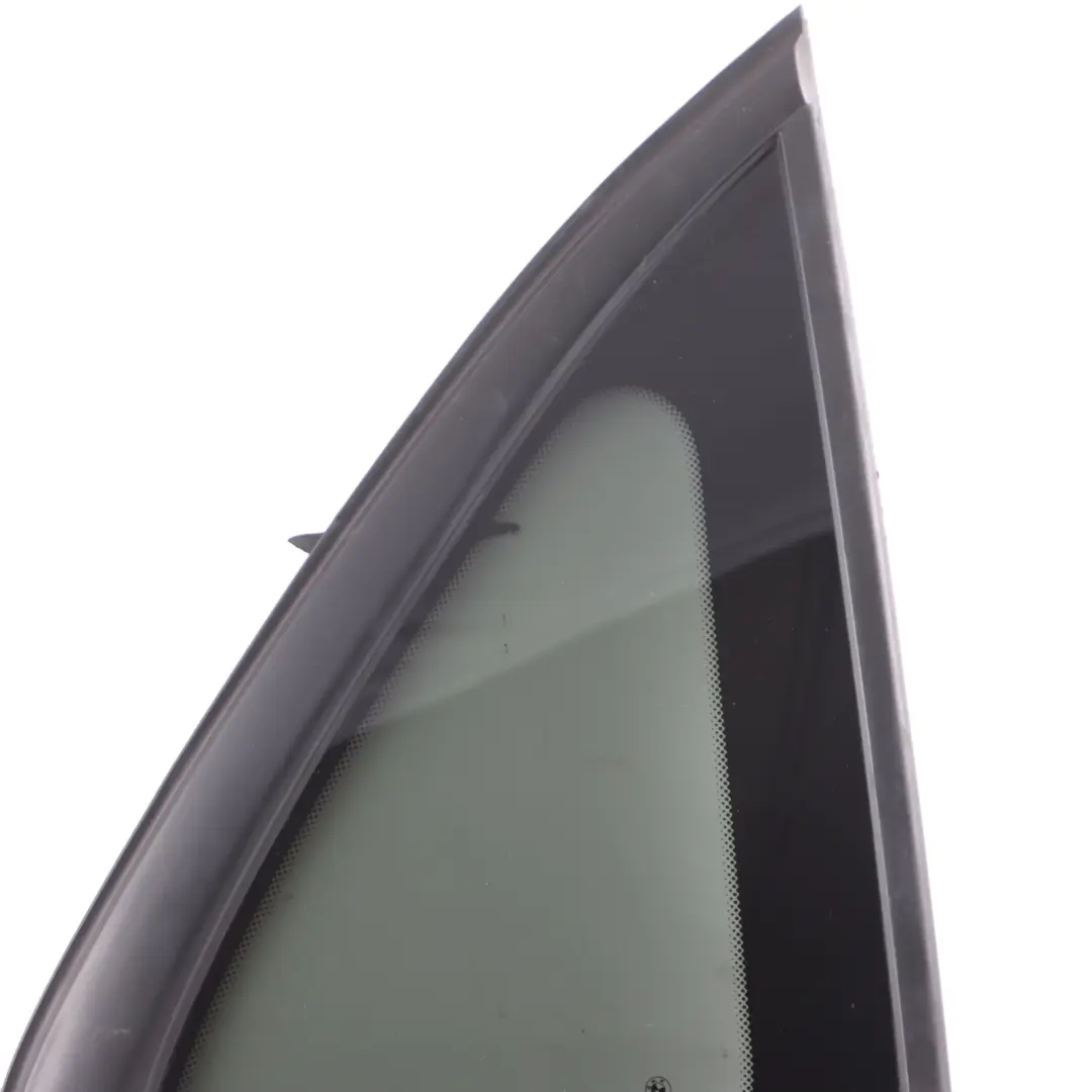 Window Quarter Side Door Glass Rear Right O/S AS3 to BMW F45 with Part number 7375184 BMW F45 Window Quarter Side Door Glass Rear Right O/S AS3 - SKU 7375184 - Part number 7375184