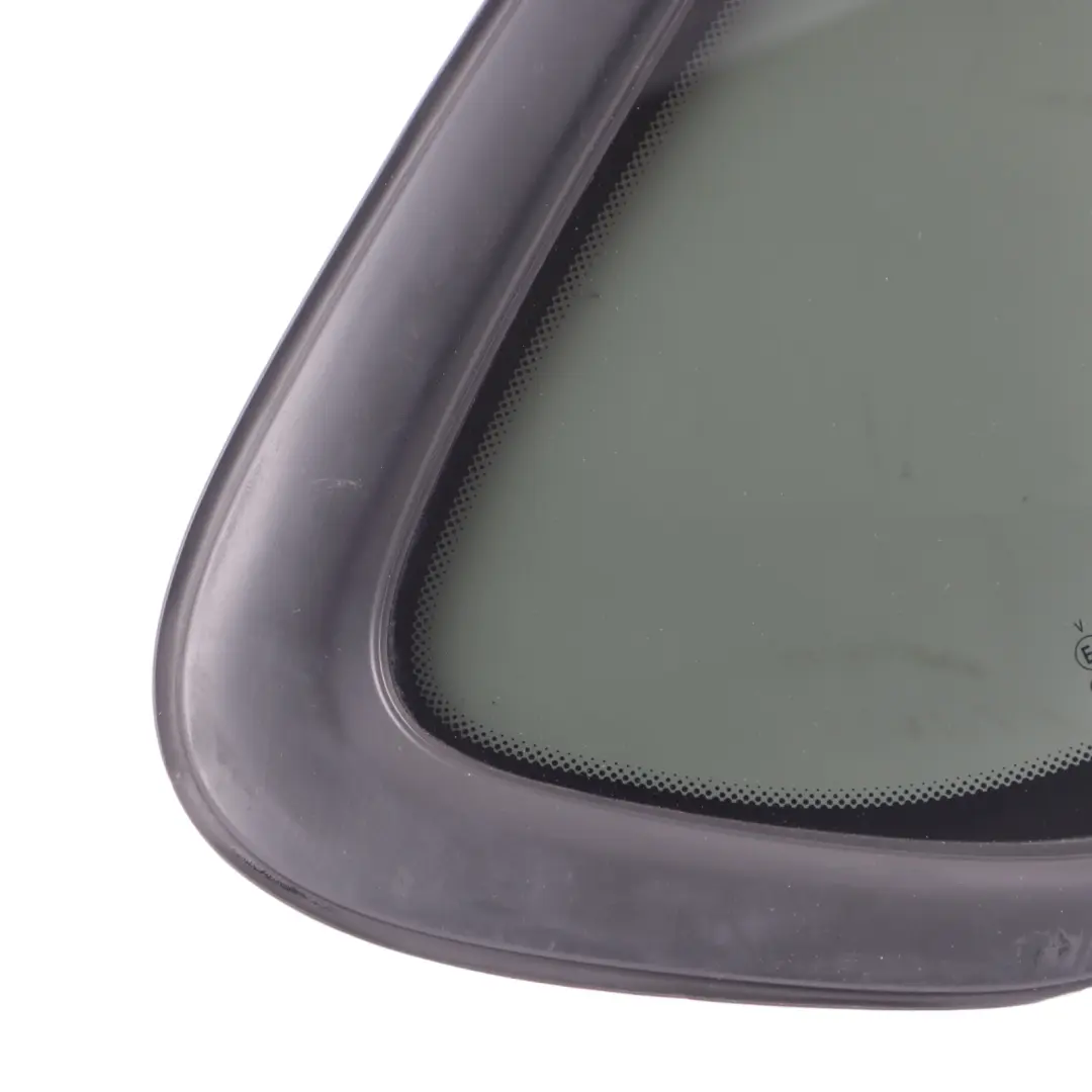 Window Quarter Side Door Glass Rear Right O/S AS3 to BMW F45 with Part number 7375184 BMW F45 Window Quarter Side Door Glass Rear Right O/S AS3 - SKU 7375184 - Part number 7375184