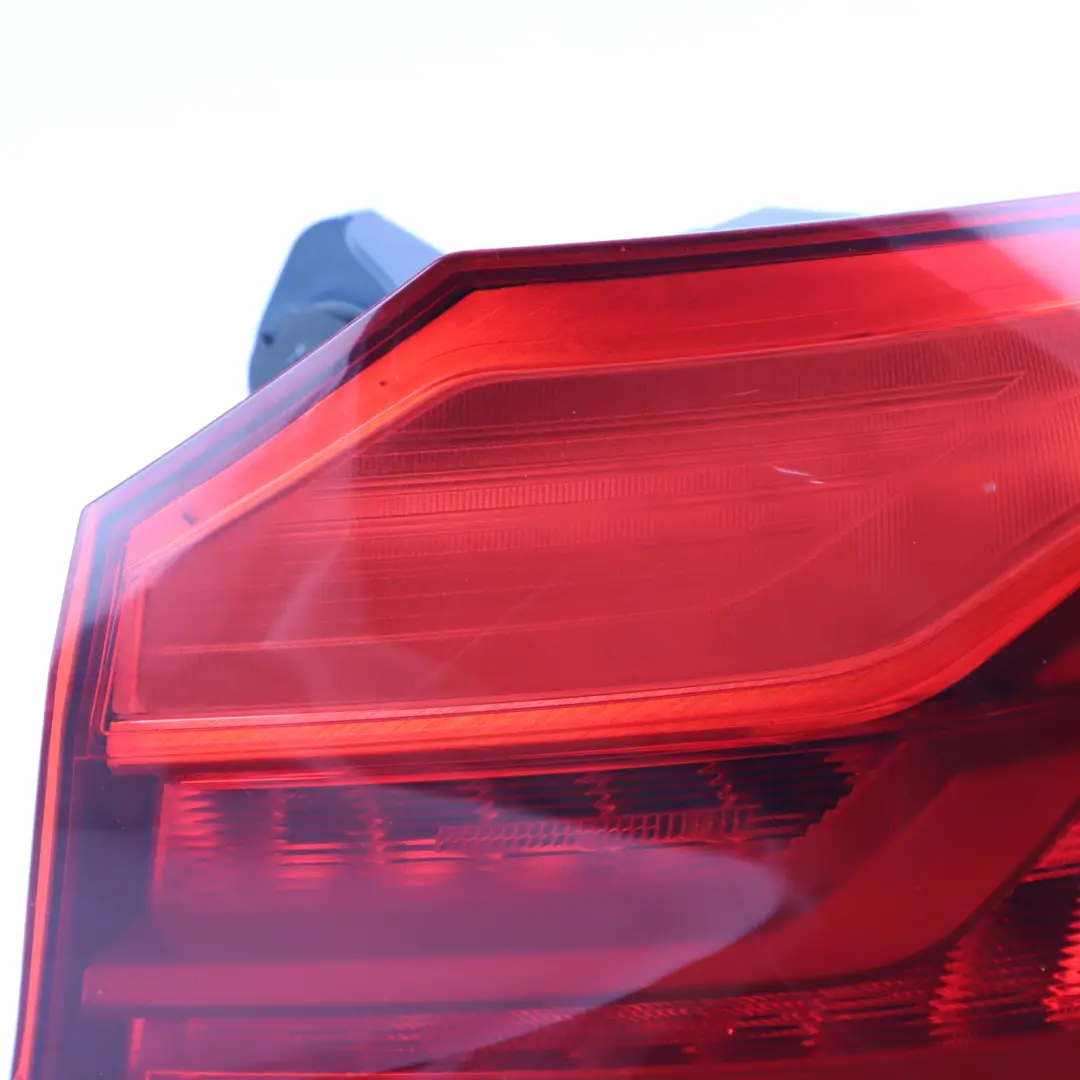 Lamp BMW G30 F90 M5 Tail Light Side Panel Right O/S Taillight to Rear with Part number 7376464 Rear Lamp BMW G30 F90 M5 Tail Light Side Panel Right O/S Taillight - SKU 7376464 - Part number 7376464