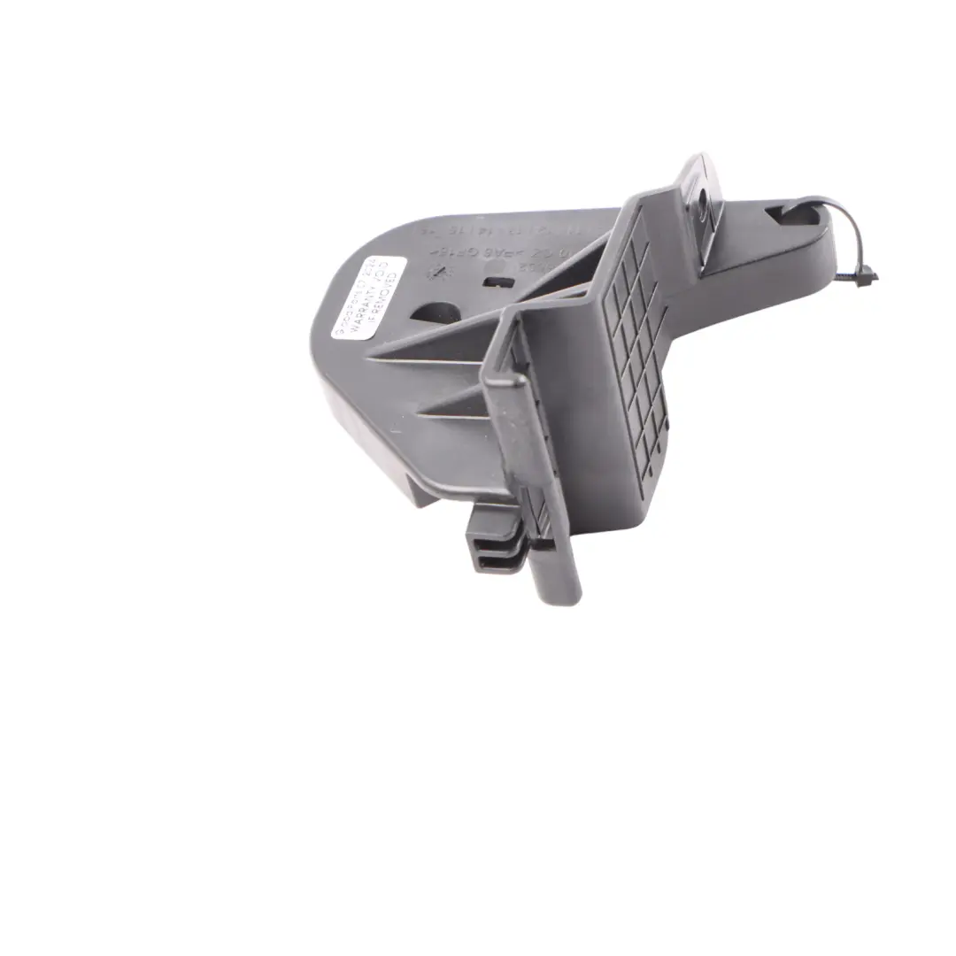 Floor Cover Panel Guide Rear Left N/S to BMW G11 G12 G30 Hybrid with Part number 7376502 BMW G11 G12 G30 Hybrid Floor Cover Panel Guide Rear Left N/S - SKU 7376502 - Part number 7376502