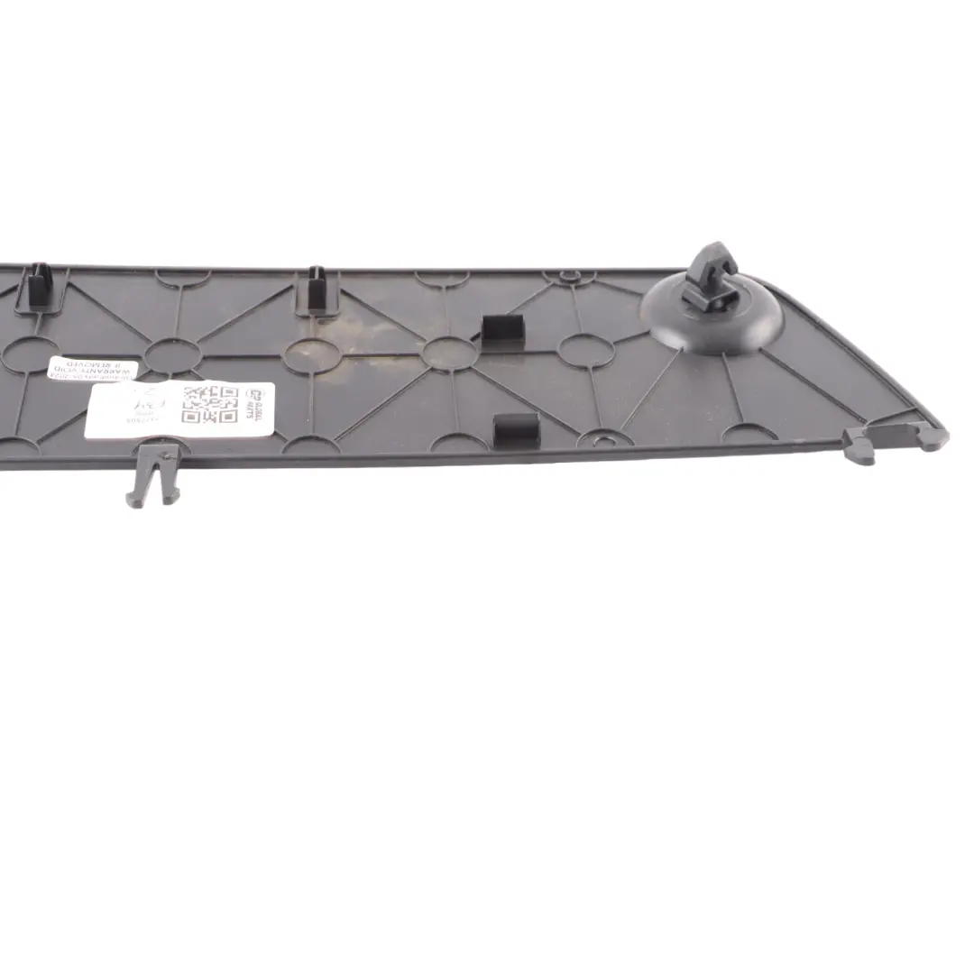 Baule Boot Lid Triangle Trim Panel Cover Nero per BMW F34 GT con numero di parte 7377505 BMW F34 GT Baule Boot Lid Triangle Trim Panel Cover Nero - SKU 7377505 - Numero di parte 7377505