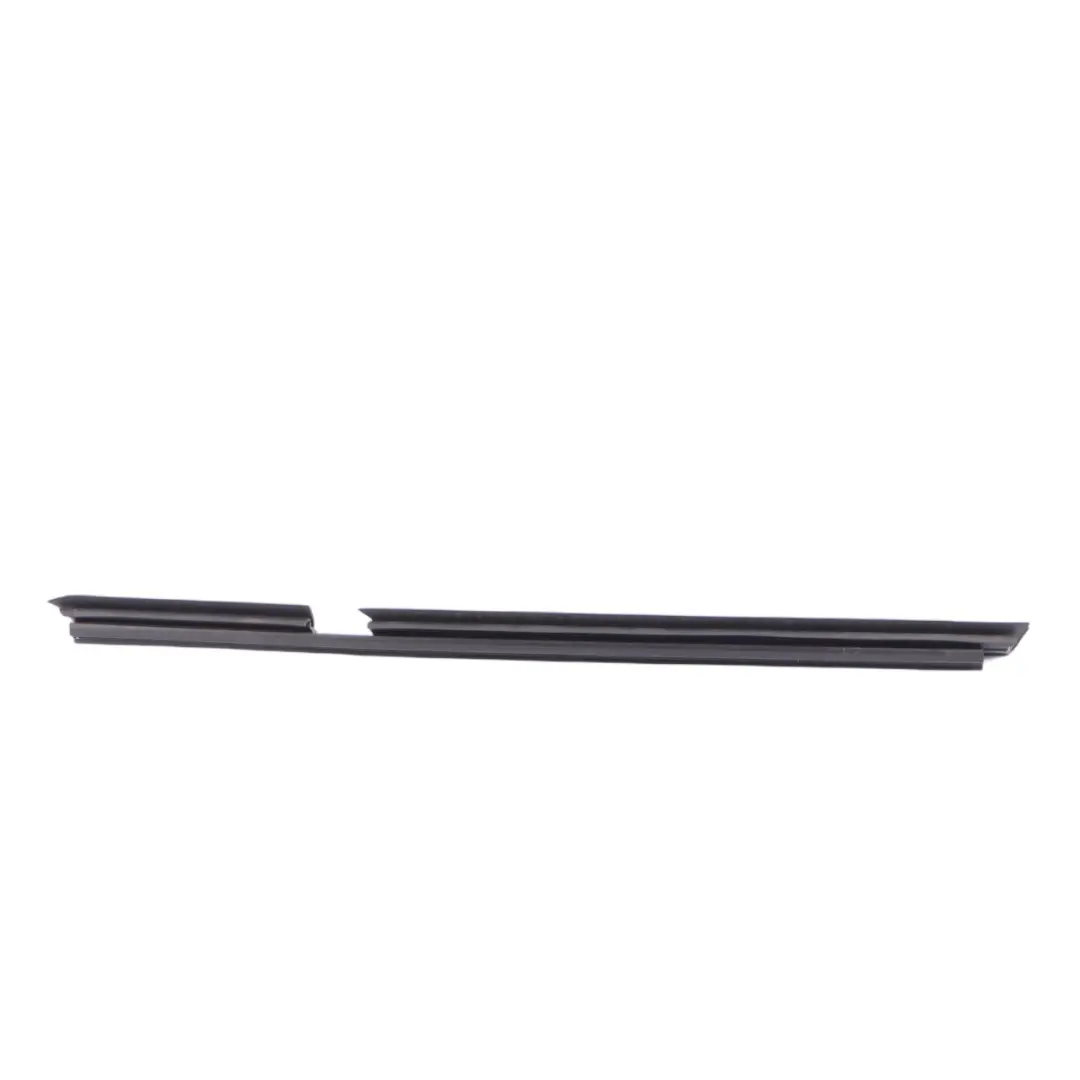  Joint de vitre BMW X3 G01 X3M F97 Joint vitre porte arrière gauche - SKU 7393429 - Numéro de pièce 7393429