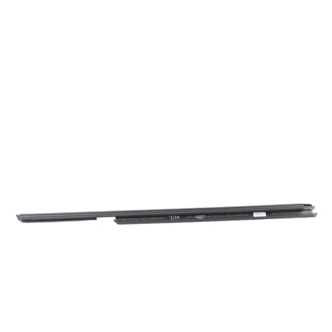  Joint de vitre BMW X3 G01 X3M F97 Joint vitre porte arrière gauche - SKU 7393429 - Numéro de pièce 7393429