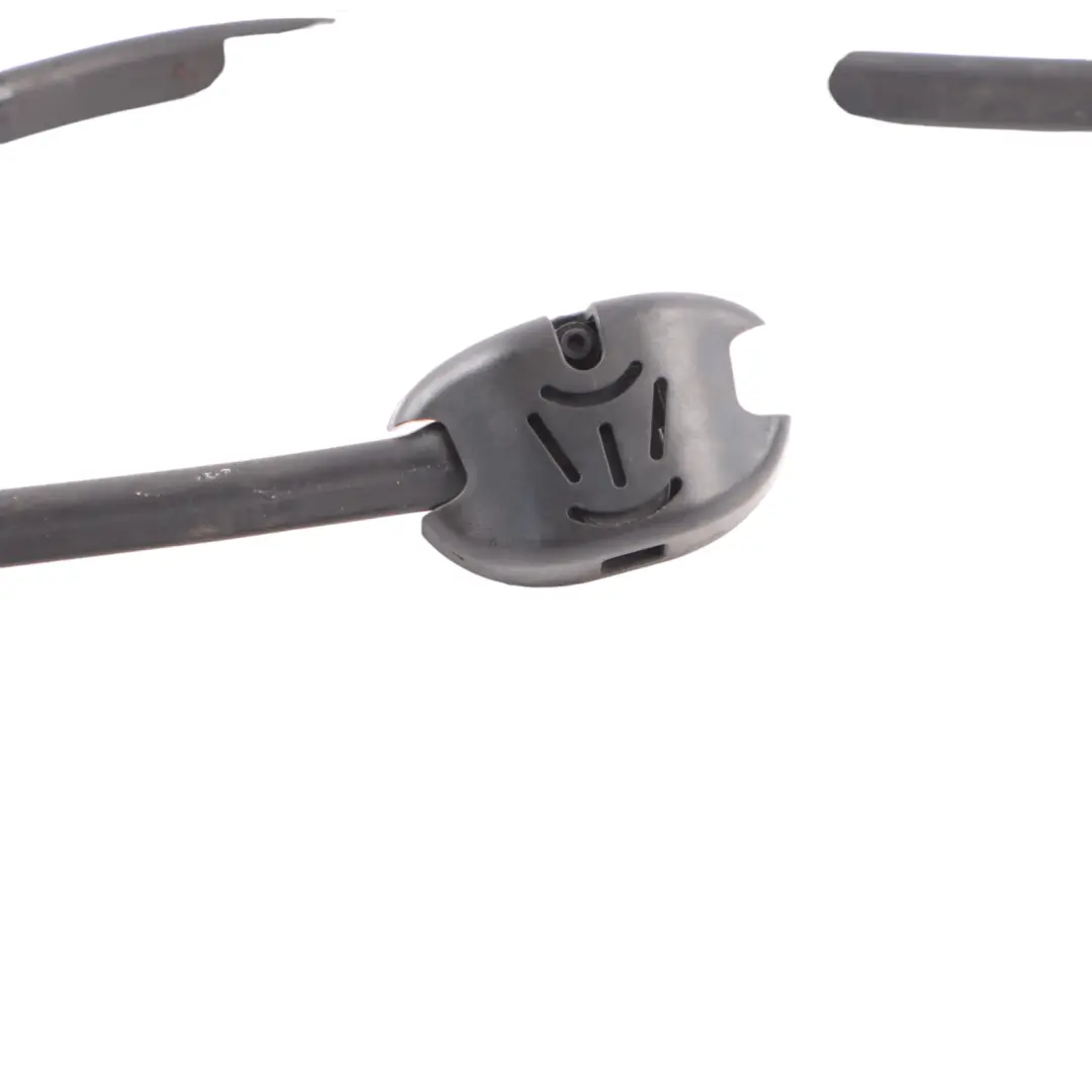 Lavaparabrisas Boquilla para BMW F21 con número de pieza 7399024 BMW F21 Lavaparabrisas Boquilla - SKU 7399024 - Número de pieza 7399024